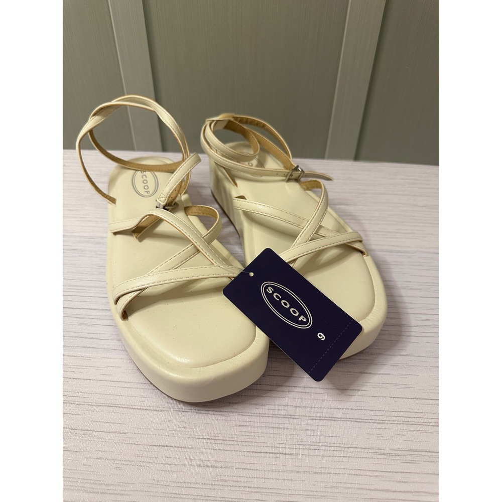 Scoop Womens Platform Strappy Sandal Bone Off-White Adjustable Strap Size 9 NEW